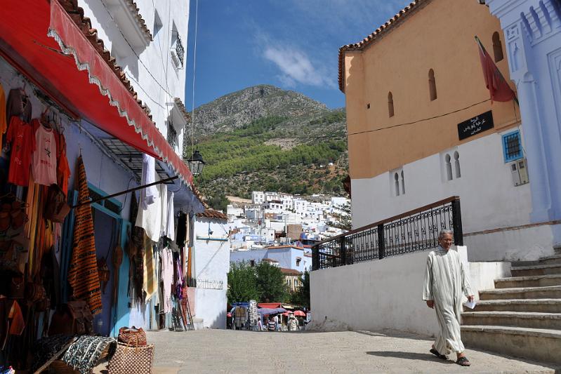 DSC_0430a-rif.jpg - Ujco v kaftane (Chefchaouen)