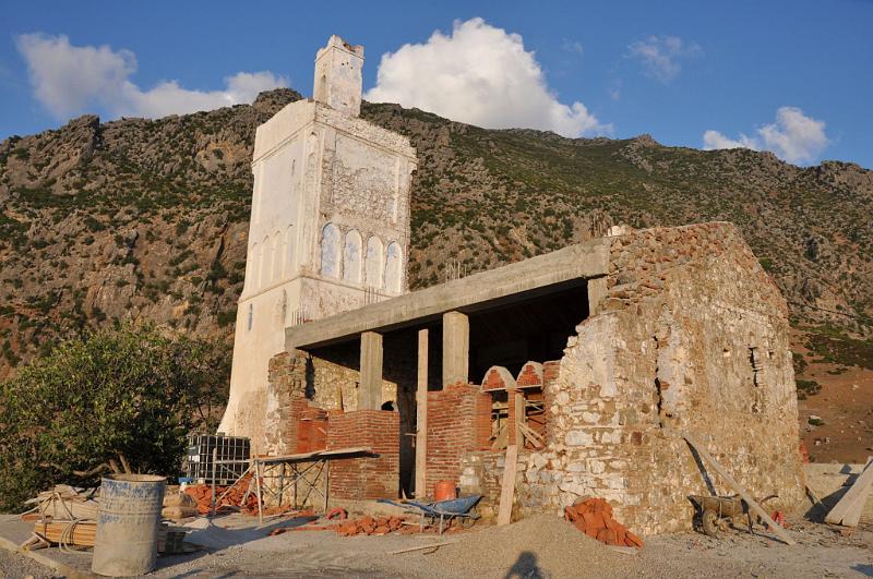 DSC_0515-mesita.JPG - Chefchaouen, rozpadnutá mešita na kopci nad mestom