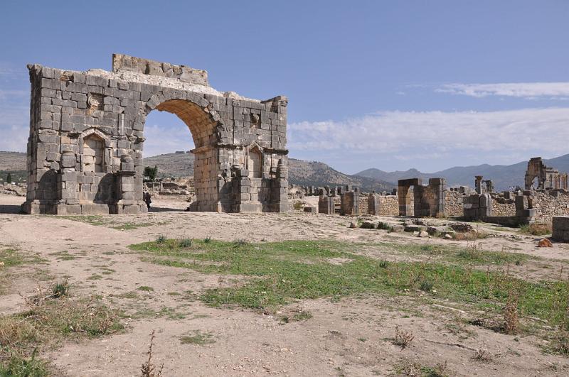 DSC_0852-hlavna_brana.JPG - Volubilis, bývalá bazilika